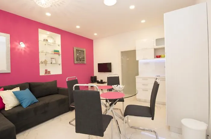 Dea Ii Διαμέρισμα *