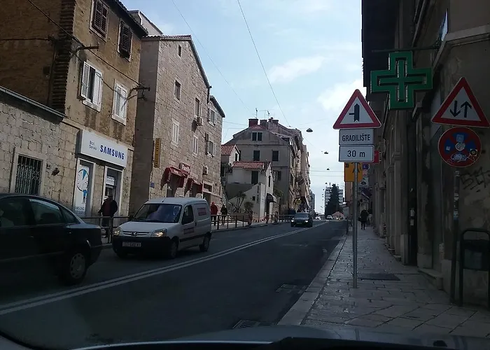 Dea Ii Διαμέρισμα